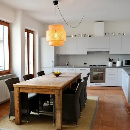 Volledig Huis Met Zicht Op Comomeer Ferienhaus *